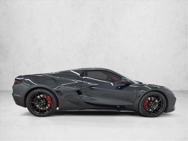 Used 2024 Chevrolet Corvette Z06 w/ Stealth Interior Trim Package RWD image 4