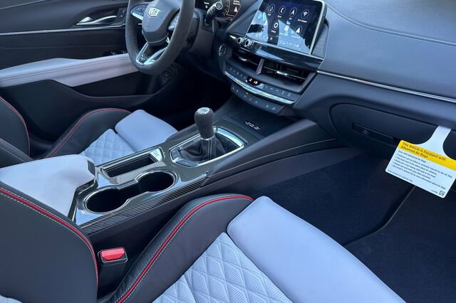 New 2026 Cadillac CT4 V Blackwing w/ Carbon Fiber 1 Package image 15