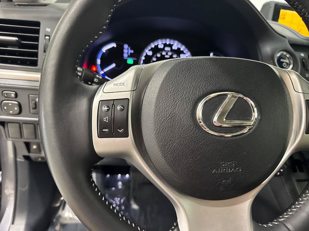 Used 2012 Lexus CT 200h Premium w/ Premium Audio Pkg FWD image 32