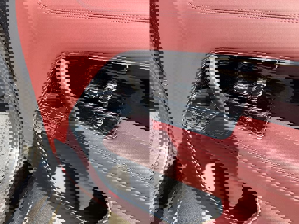 Used 2023 Land Rover Range Rover SE AWD/4WD image 27