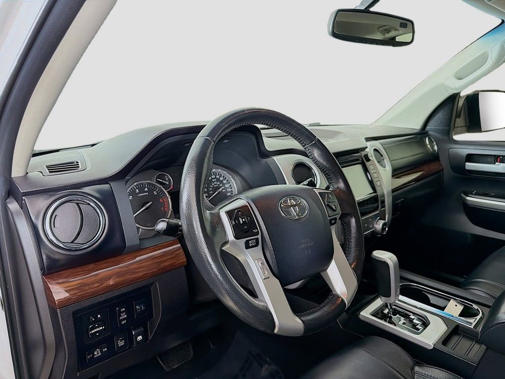 Used 2016 Toyota Tundra Limited image 18