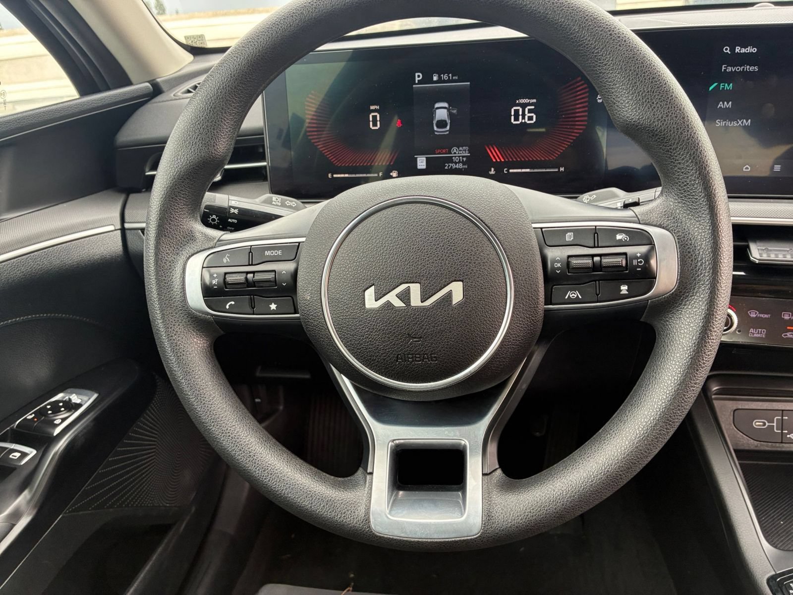 Used 2025 Kia K5 LXS FWD image 28