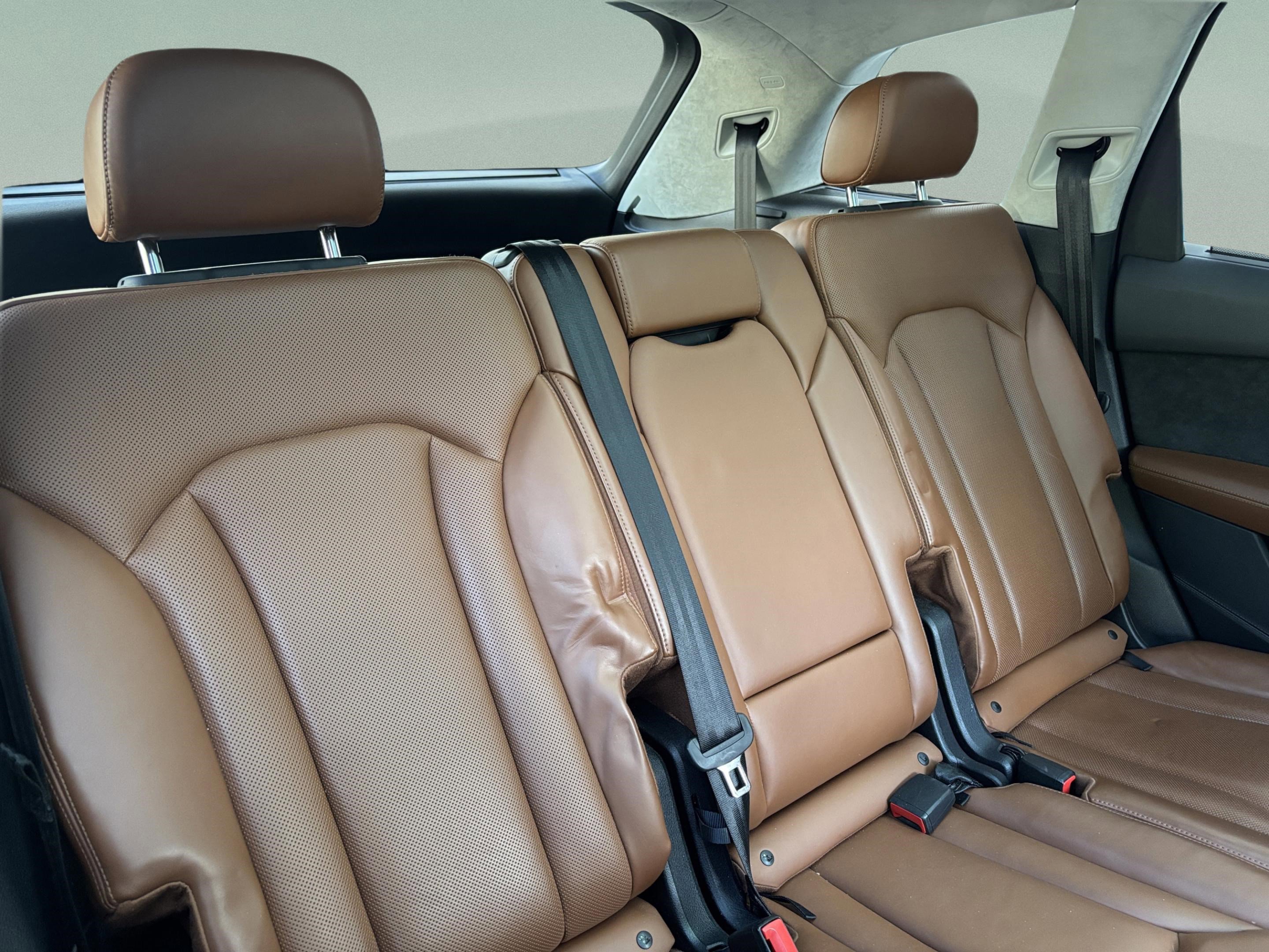 Used 2018 Audi Q7 3.0T Prestige AWD/4WD image 26