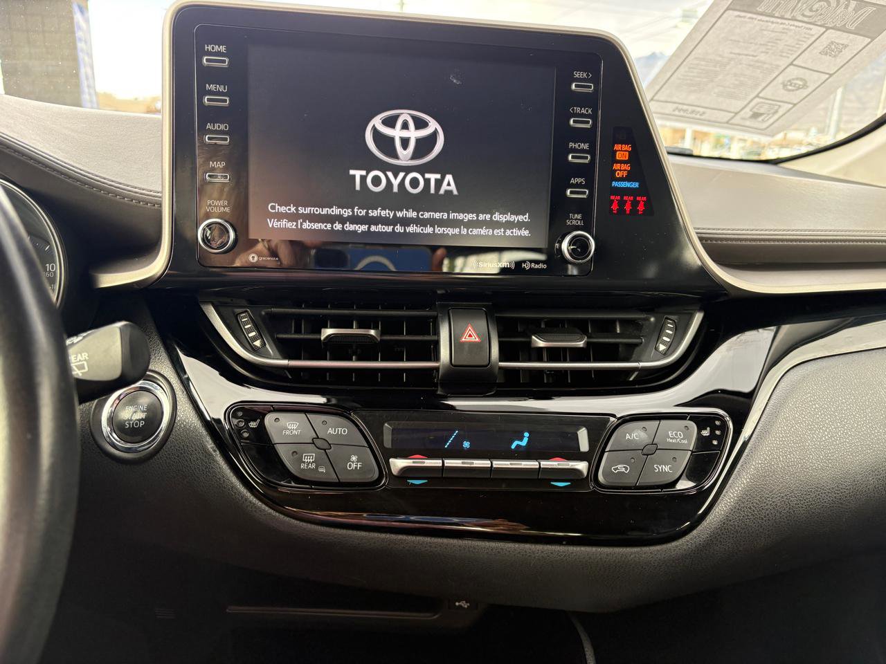 Used 2021 Toyota C-HR Limited FWD image 13