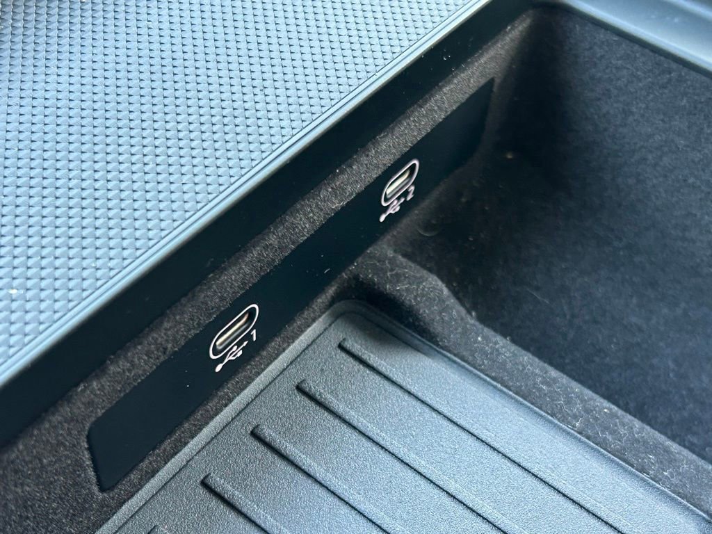 Used 2025 Audi Q7 3.0T Prestige image 46