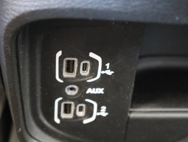 Used 2023 RAM 3500 Tradesman image 34