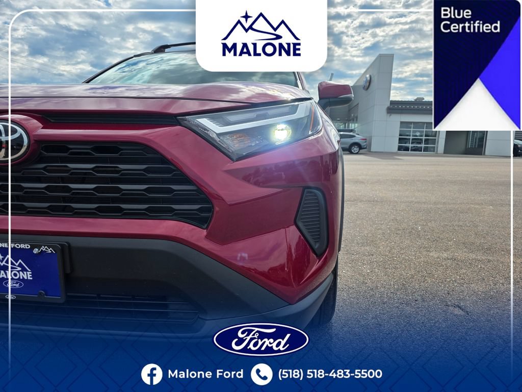 Used 2023 Toyota RAV4 XLE w/ XLE Grade Weather Package AWD/4WD image 12