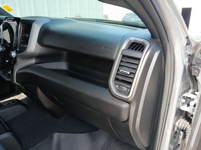 Used 2024 RAM 3500 Tradesman w/ Chrome Appearance Group AWD/4WD image 24