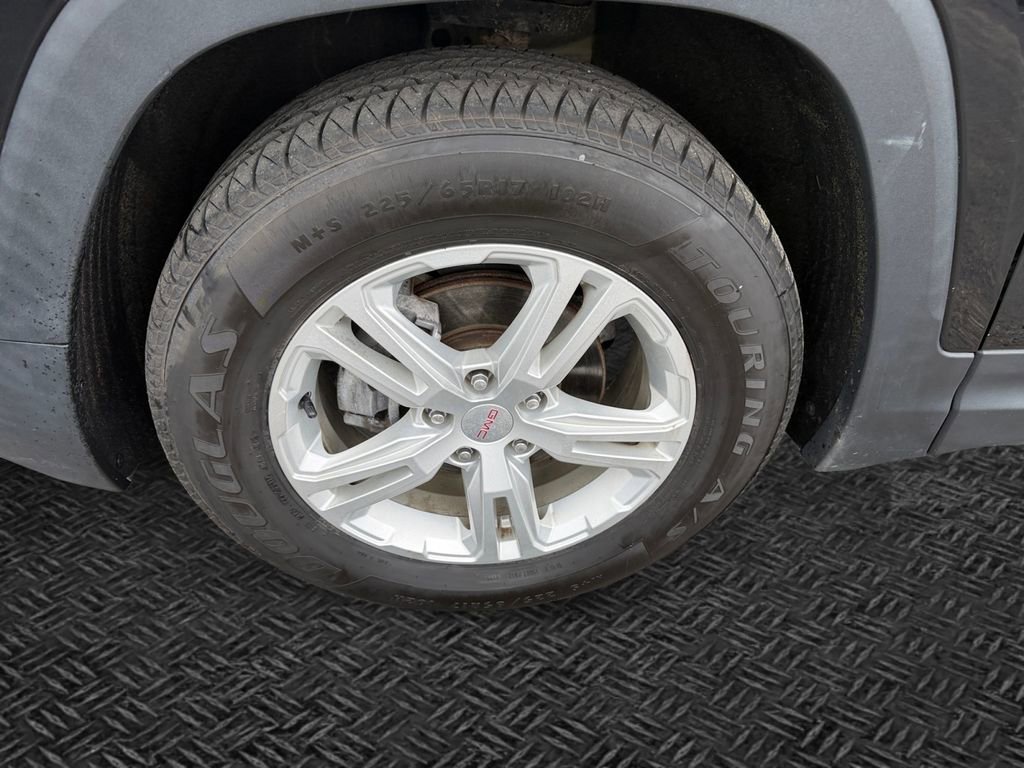 Used 2019 GMC Terrain SLE w/ LPO, Floor Liner Package image 11