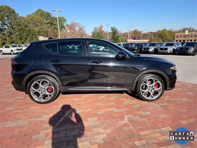 Used 2024 Alfa Romeo Tonale Veloce w/ Active Assist Package image 37