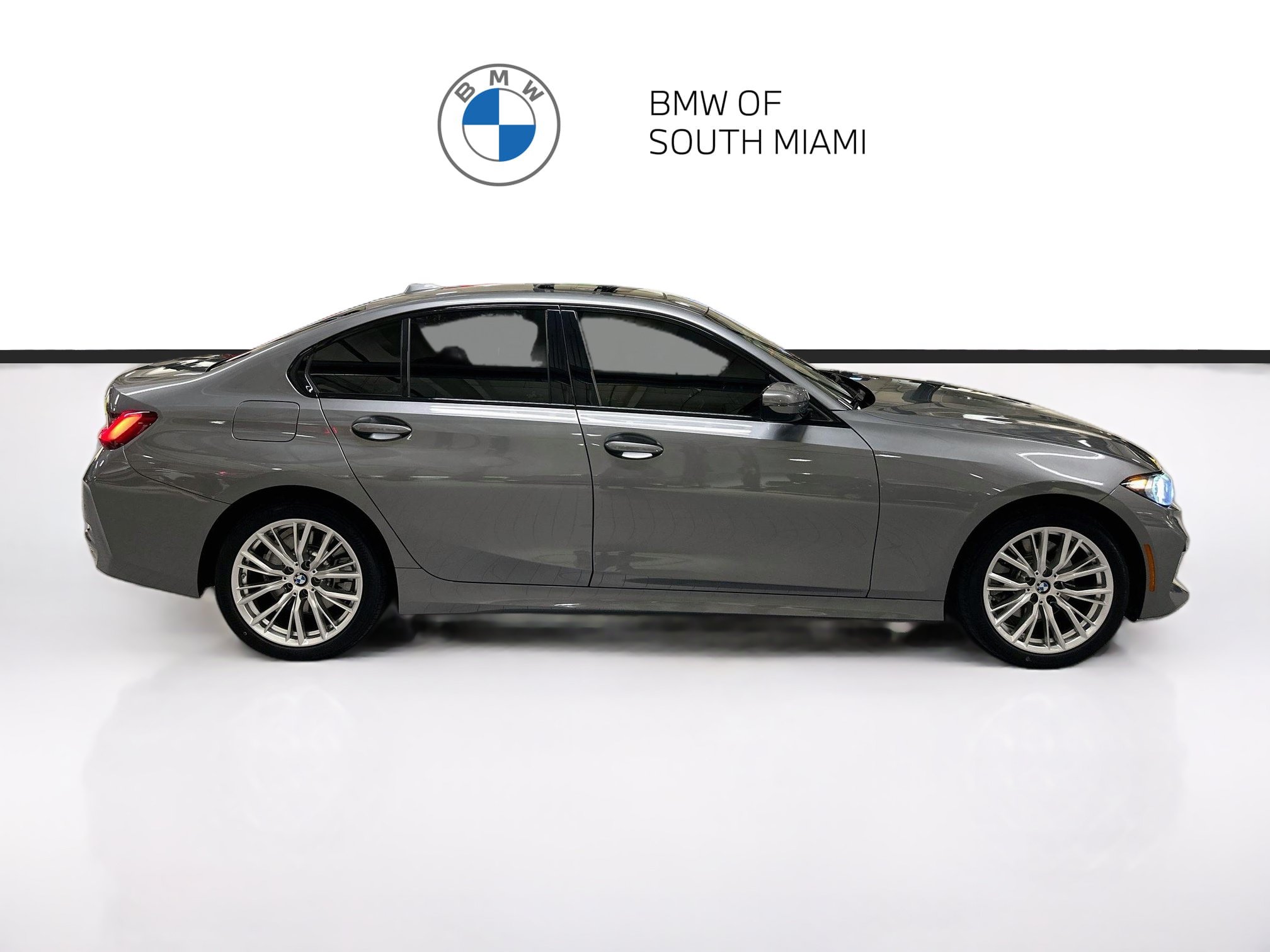 Certified 2023 BMW 330i Sedan w/ Convenience Package RWD image 8