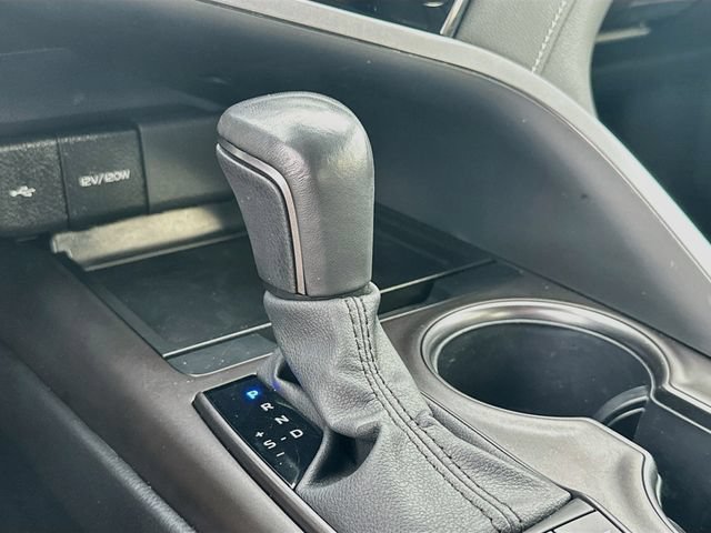 Certified 2024 Toyota Camry SE w/ Cold Weather Package AWD/4WD image 16