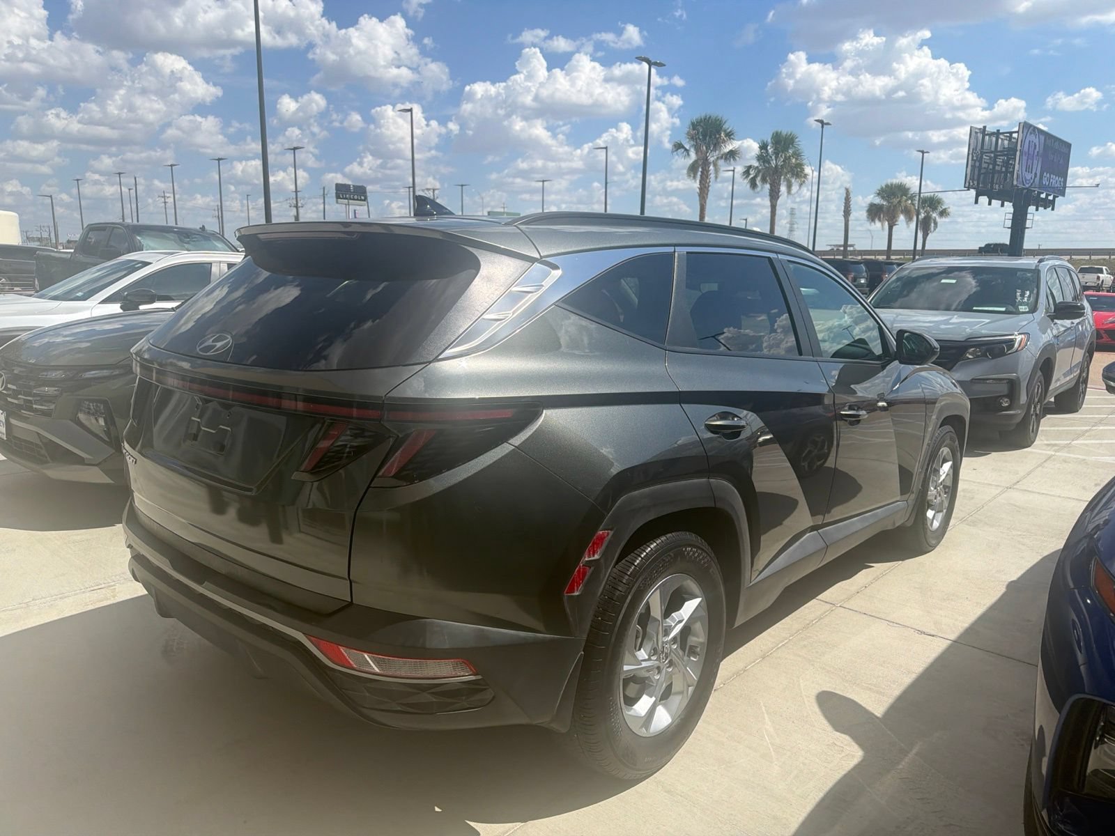 Used 2023 Hyundai Tucson SEL FWD image 4