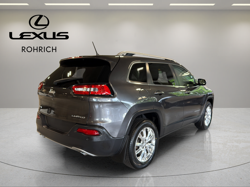 Used 2014 Jeep Cherokee Limited w/ Technology Group AWD/4WD image 6