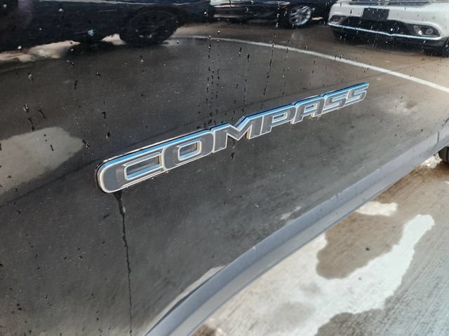 Used 2020 Jeep Compass Limited AWD/4WD image 10