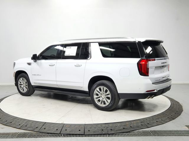 Used 2025 GMC Yukon XL Denali image 5