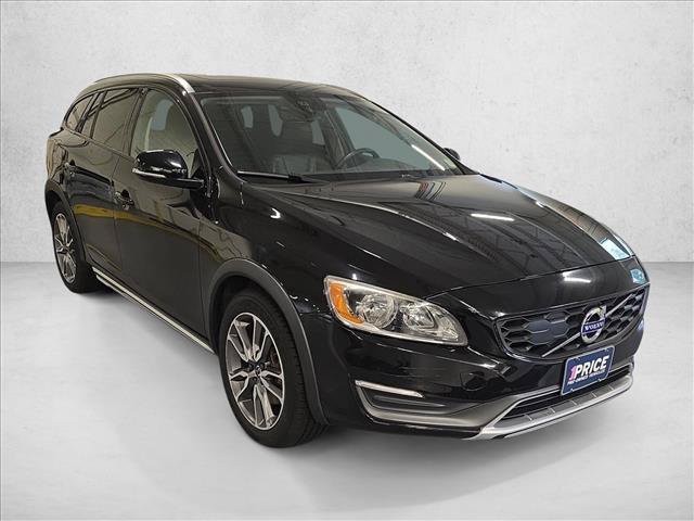 Used 2016 Volvo V60 T5 Cross Country AWD/4WD image 3
