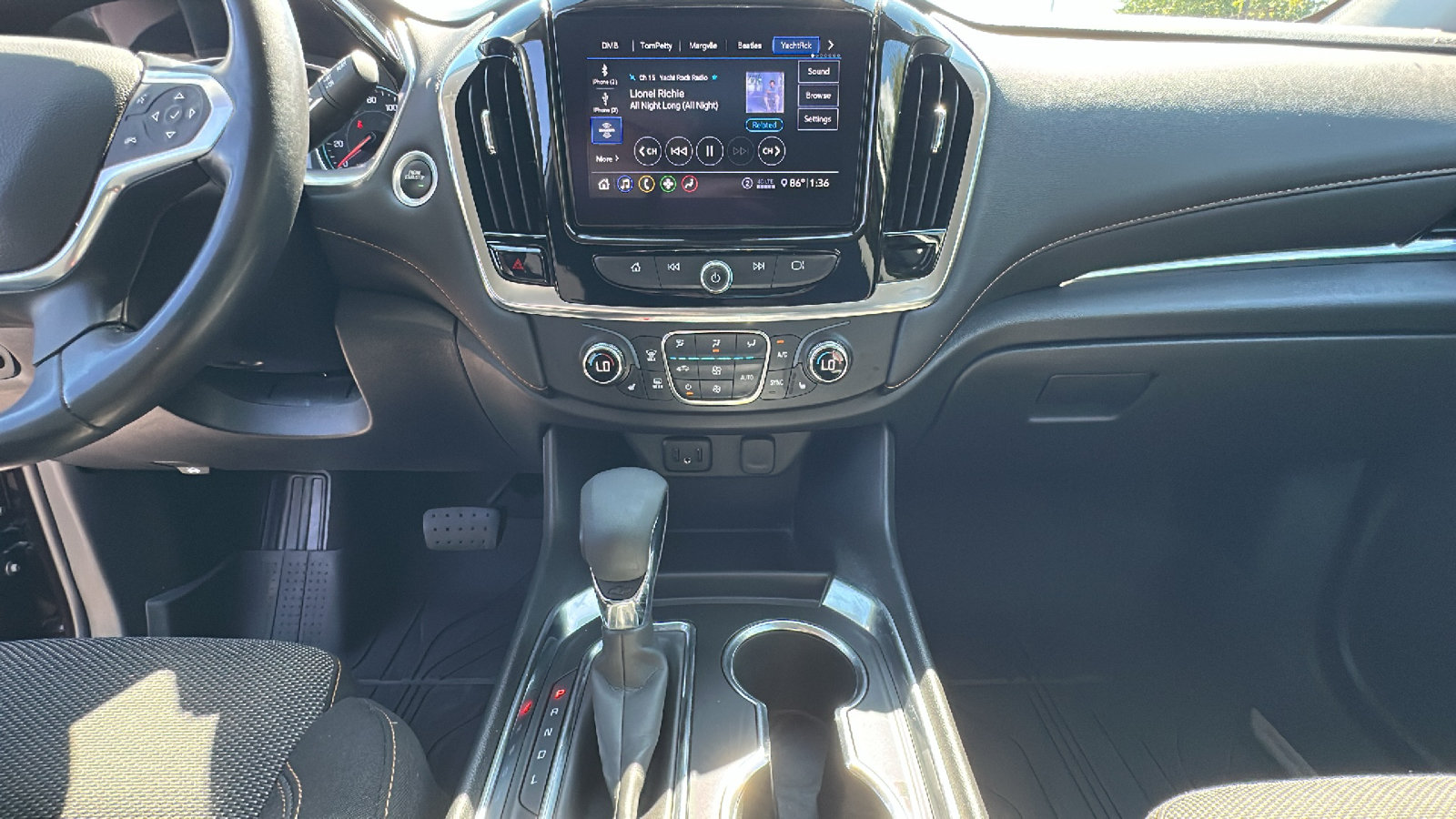 Used 2021 Chevrolet Traverse LT AWD/4WD image 20