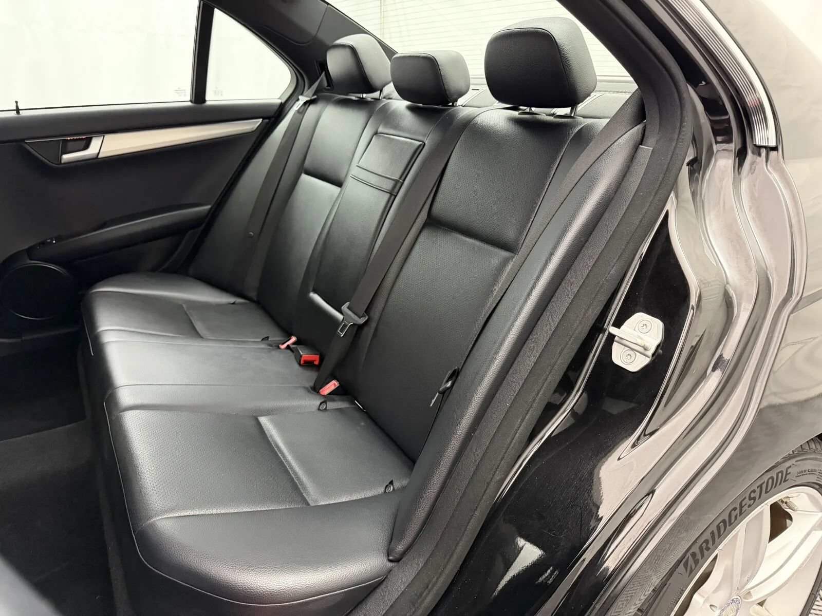 Used 2013 Mercedes-Benz C 250 Sedan image 21