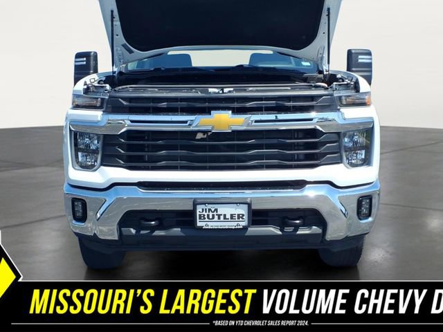Used 2025 Chevrolet Silverado 2500 LT w/ Convenience Package AWD/4WD image 25
