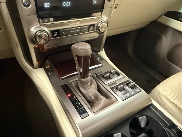 Used 2015 Lexus GX 460 Luxury image 24