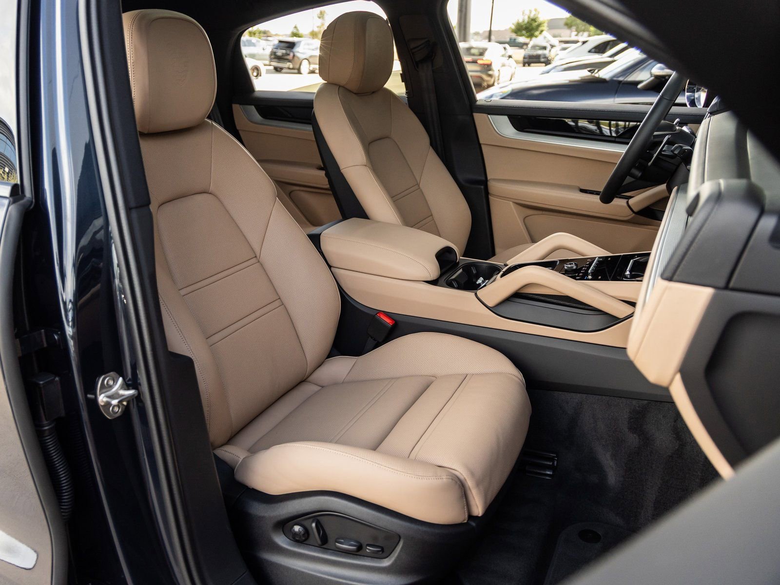 New 2026 Porsche Cayenne E-Hybrid Coupe image 45