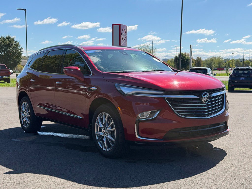 Used 2023 Buick Enclave Essence w/ Experience Buick Package