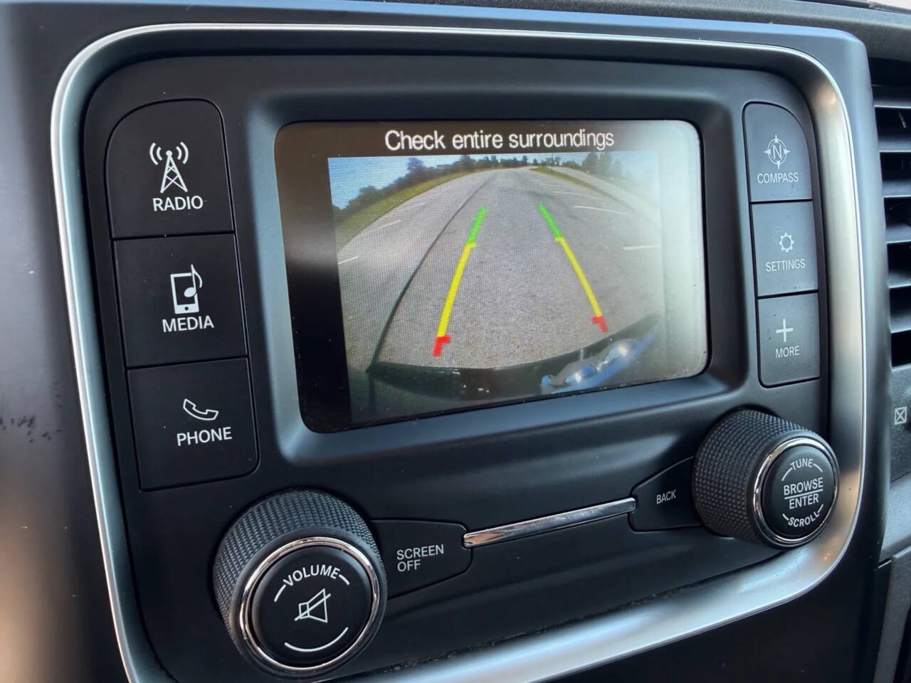 Used 2018 RAM 1500 Express AWD/4WD image 15