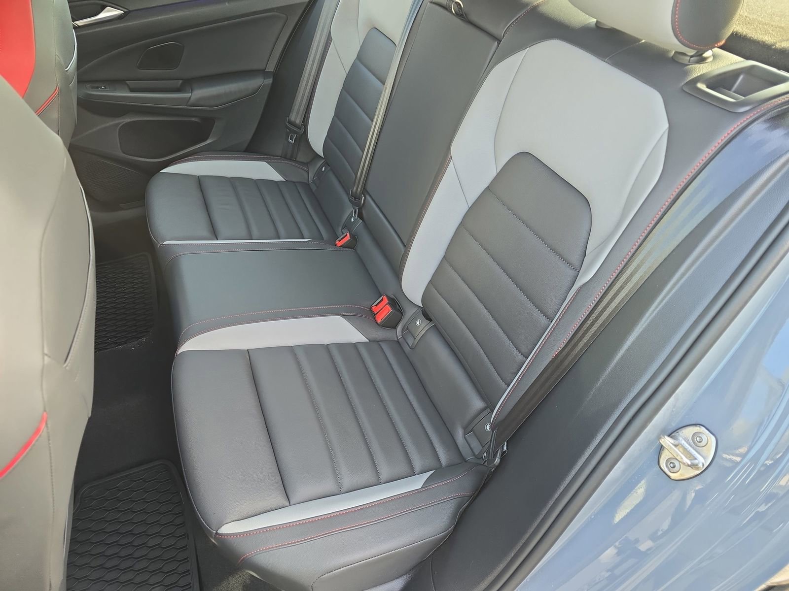 Used 2024 Volkswagen GTI Autobahn image 18