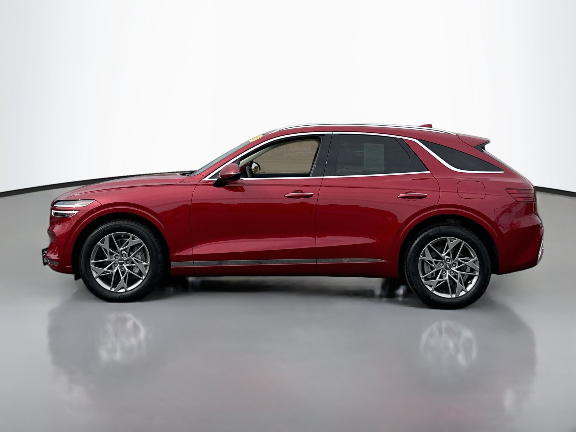 Used 2025 Genesis GV70 2.5T w/ Advanced Package AWD/4WD image 4