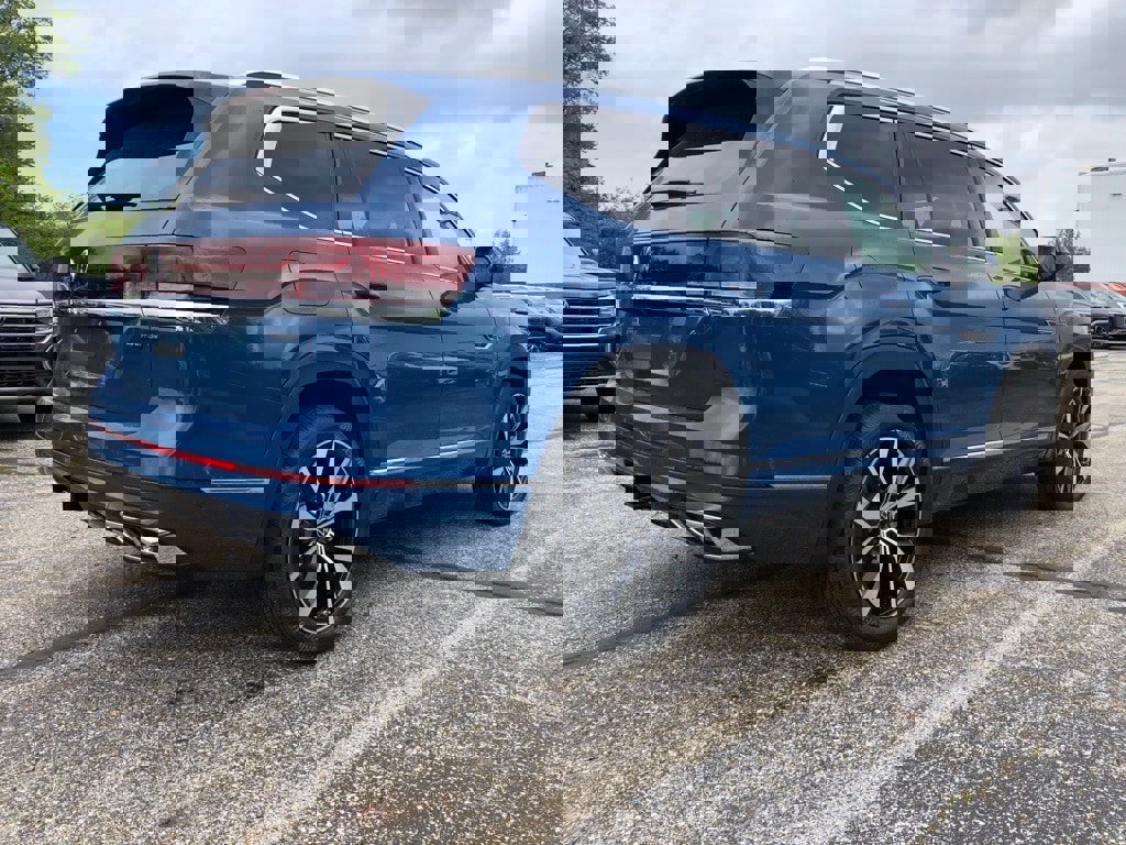 New 2025 Volkswagen Atlas SEL Premium R-Line image 6