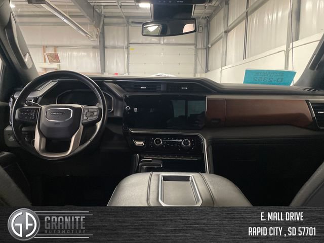 Used 2022 GMC Sierra 1500 Denali image 4