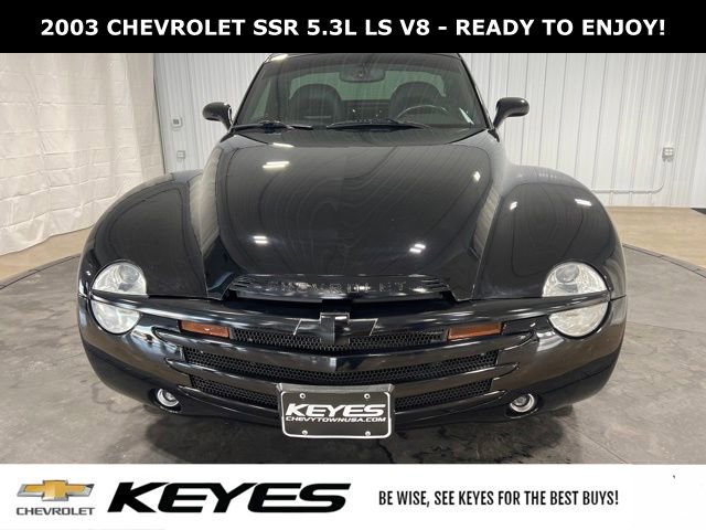 Used 2003 Chevrolet SSR w/ Preferred Equipment Group image 12
