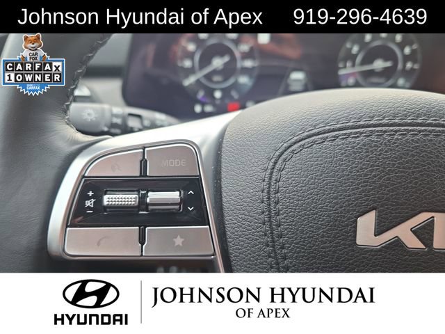 Used 2024 Kia Telluride AWD image 31