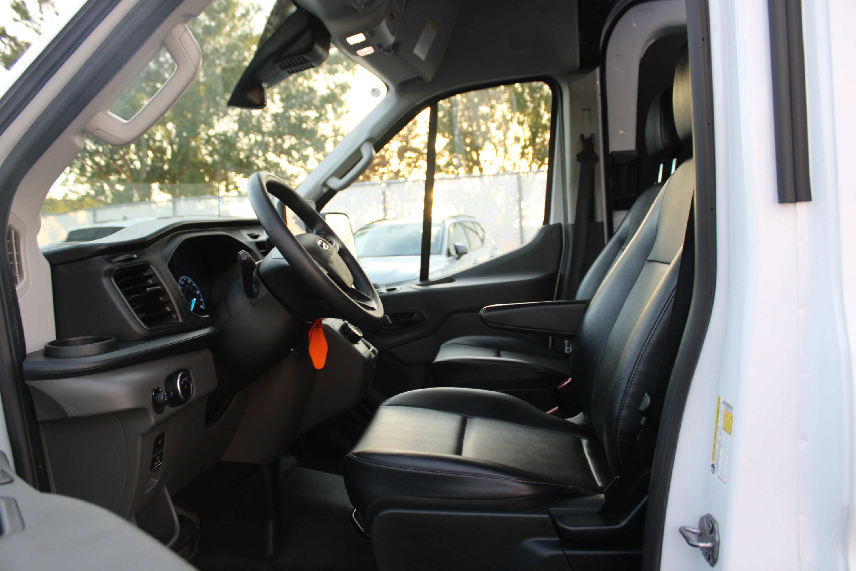 Used 2023 Ford E-Transit Medium Roof w/ Load Area Protection Package RWD image 2