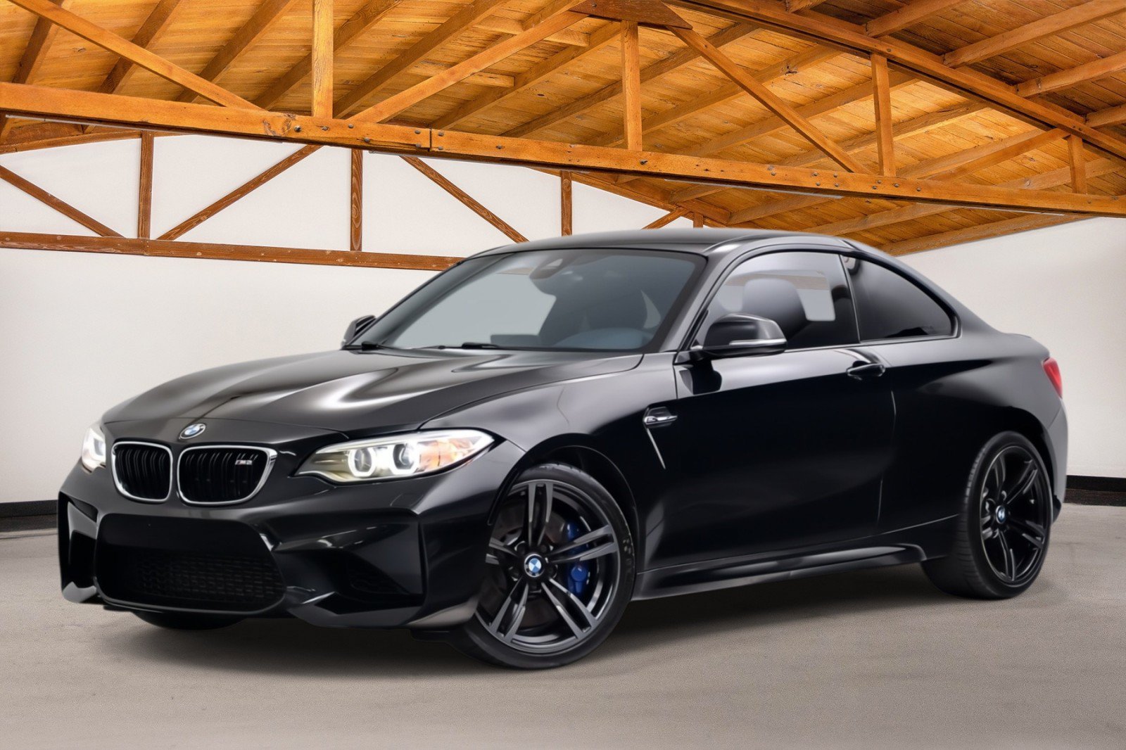 Used 2017 BMW M2 RWD image 1