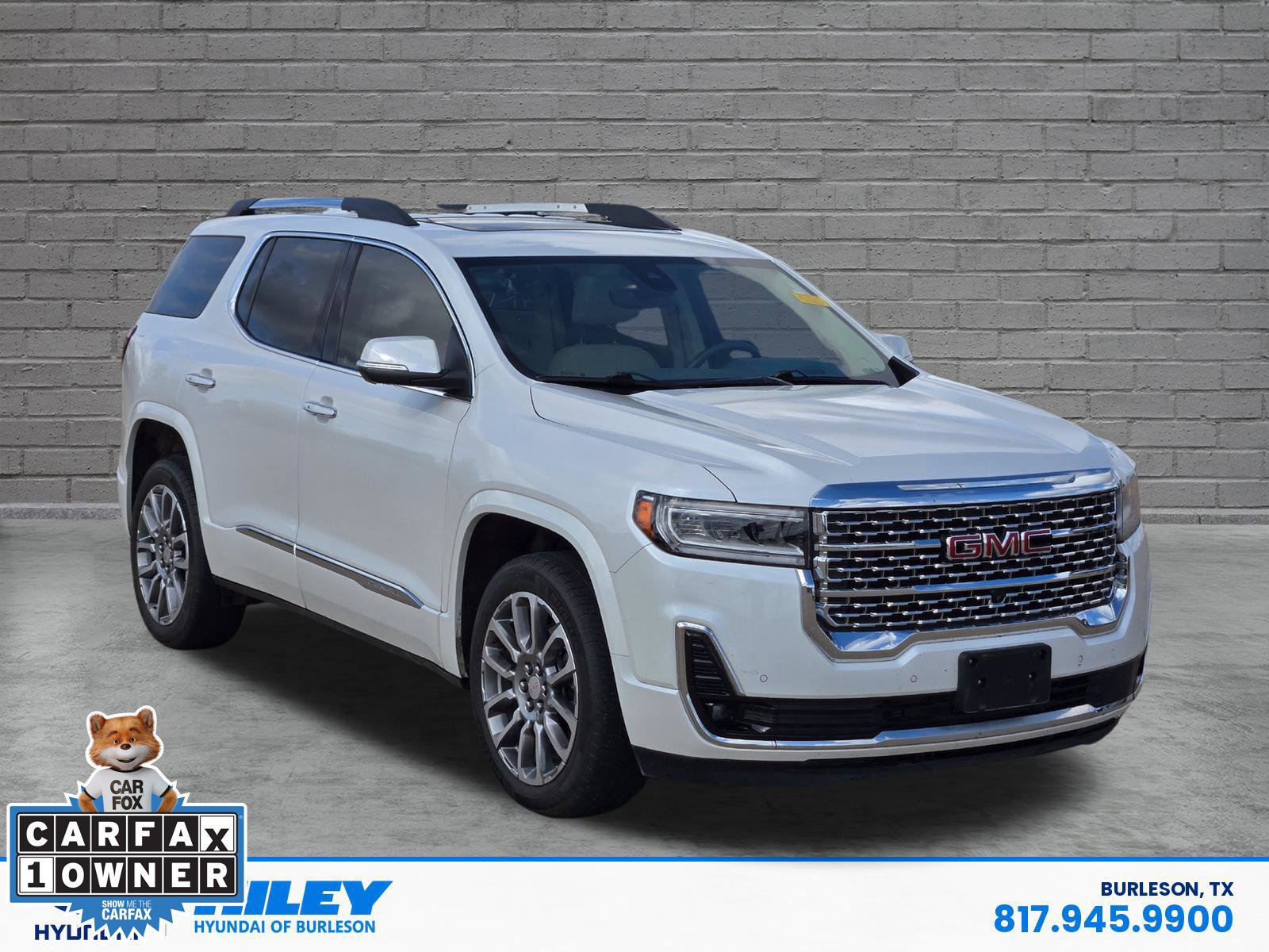 Used 2023 GMC Acadia Denali w/ Denali Ultimate Package FWD image 2