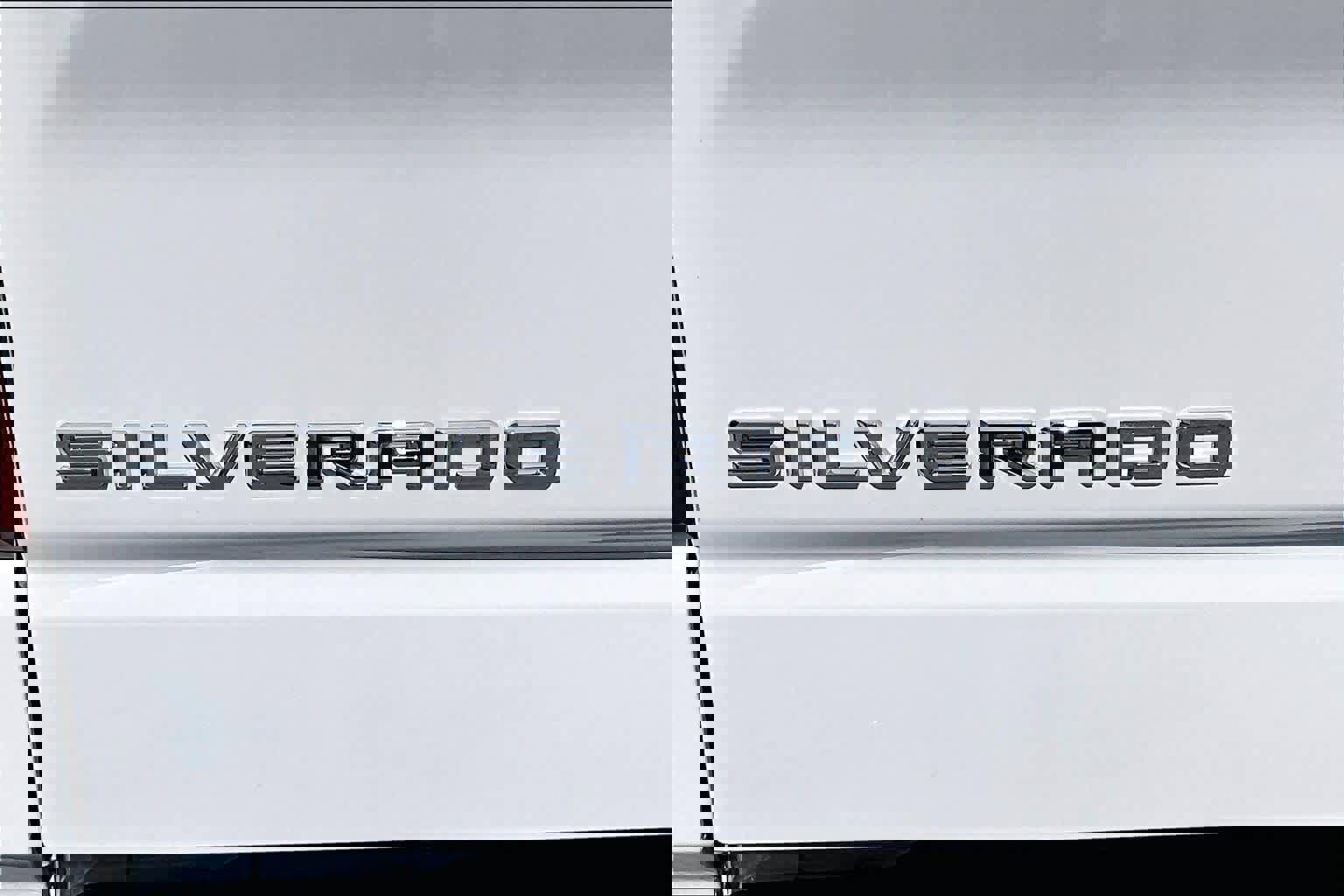 Used 2025 Chevrolet Silverado 1500 Custom image 32