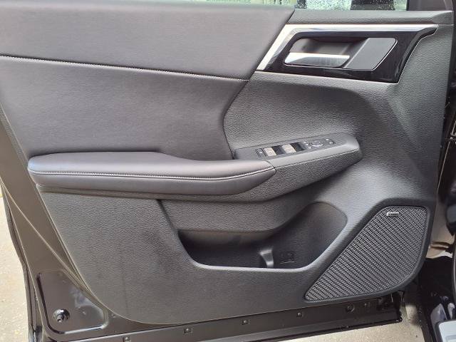 New 2026 Mitsubishi Outlander SE FWD image 14