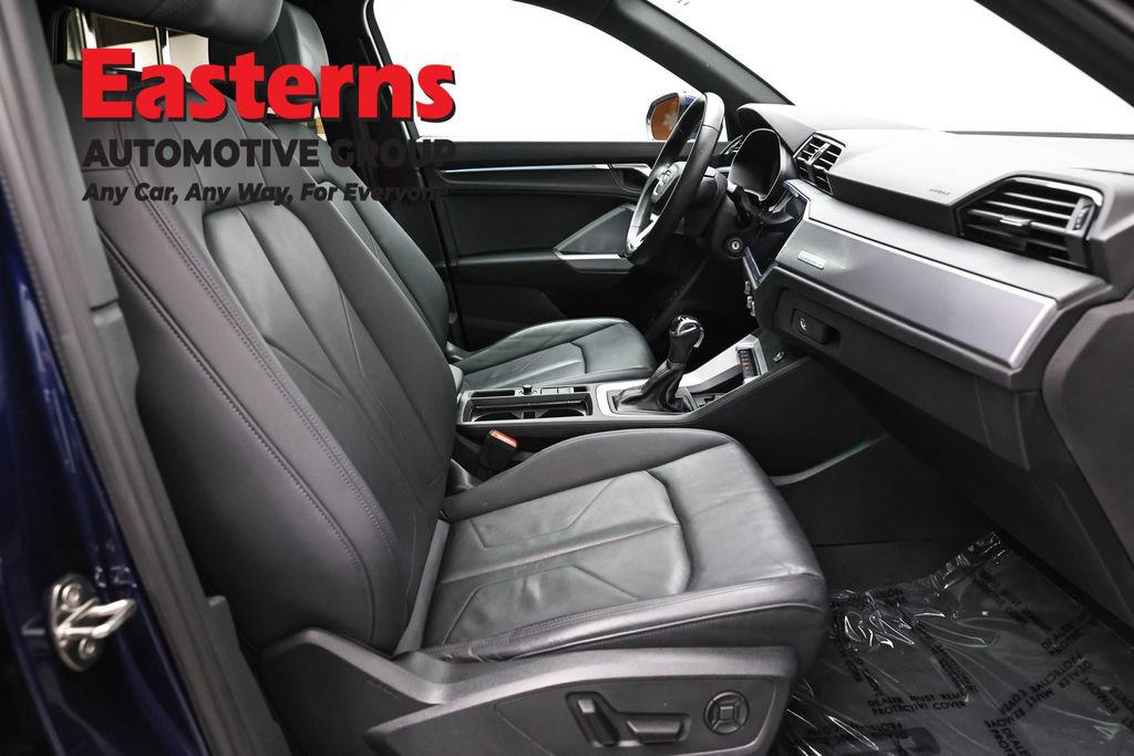 Used 2022 Audi Q3 2.0T Premium Plus image 25