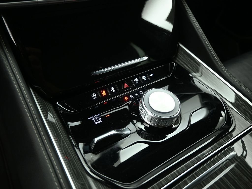 Used 2022 Jeep Wagoneer Series II image 18