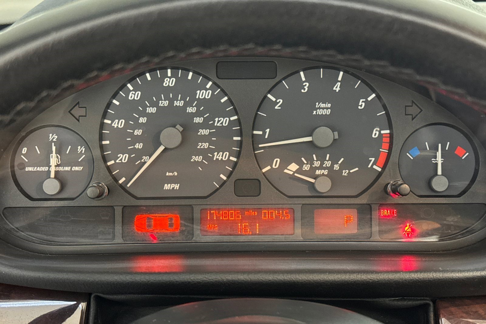Used 2002 BMW 325Ci Convertible RWD image 19