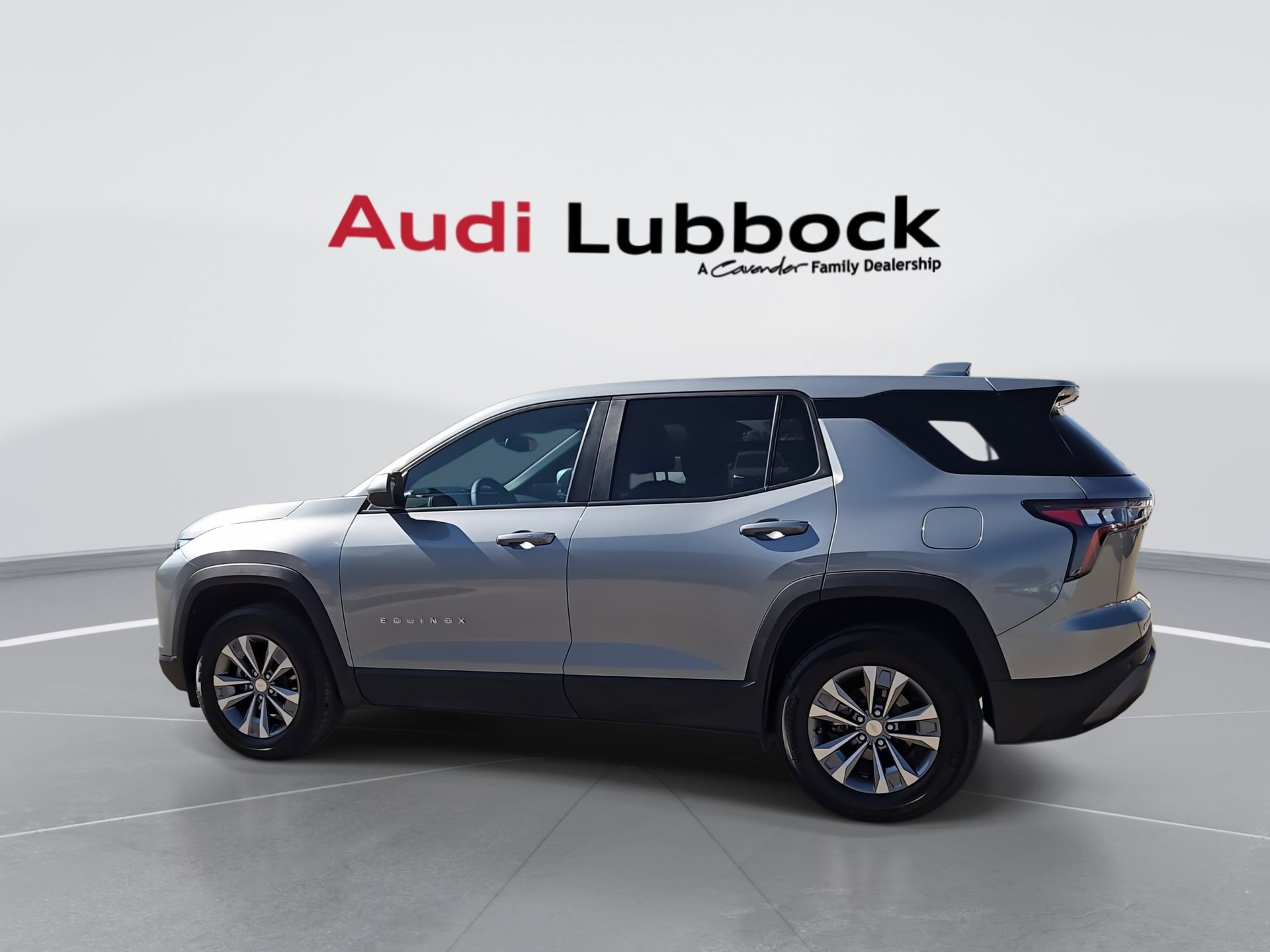 Used 2025 Chevrolet Equinox LT AWD/4WD image 6
