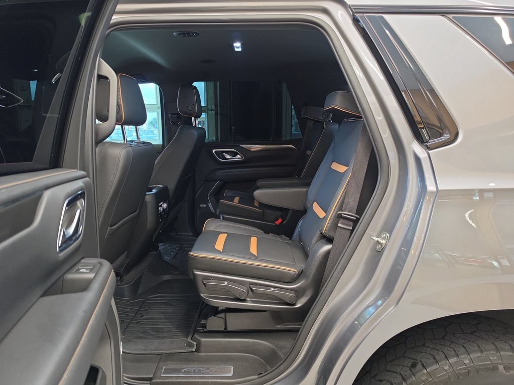 Used 2021 GMC Yukon AT4 w/ LPO, Illumination Package AWD/4WD image 31