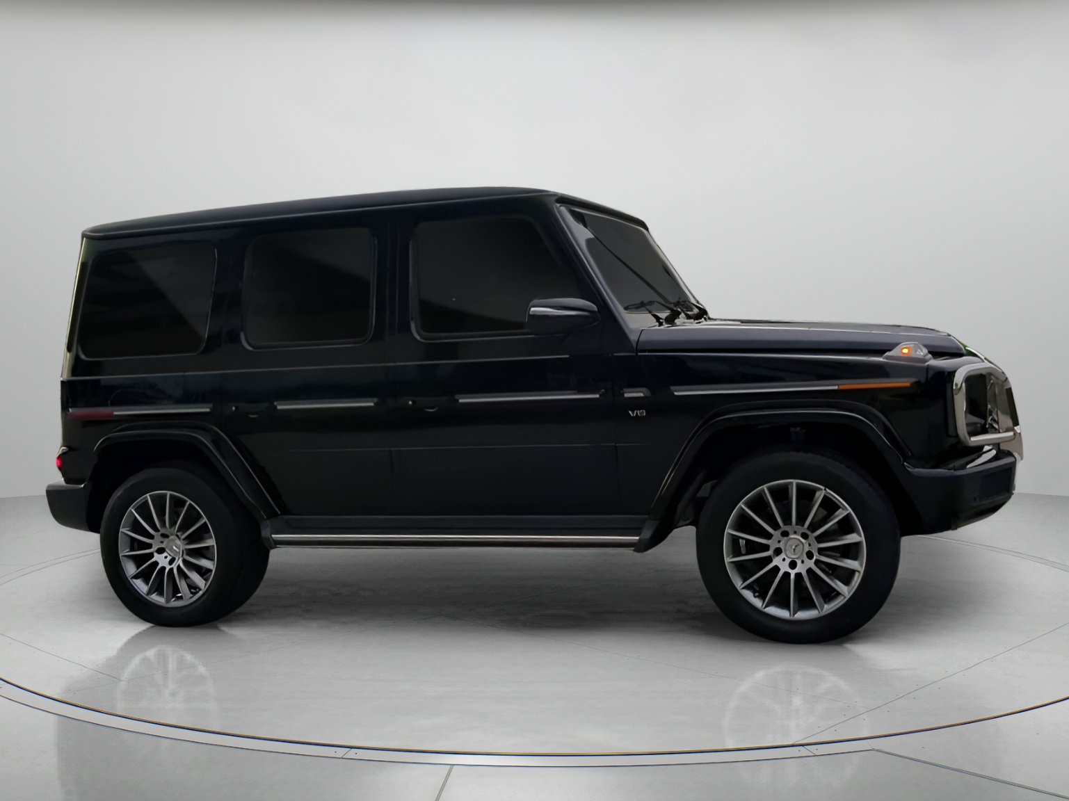 Used 2023 Mercedes-Benz G 550 image 34