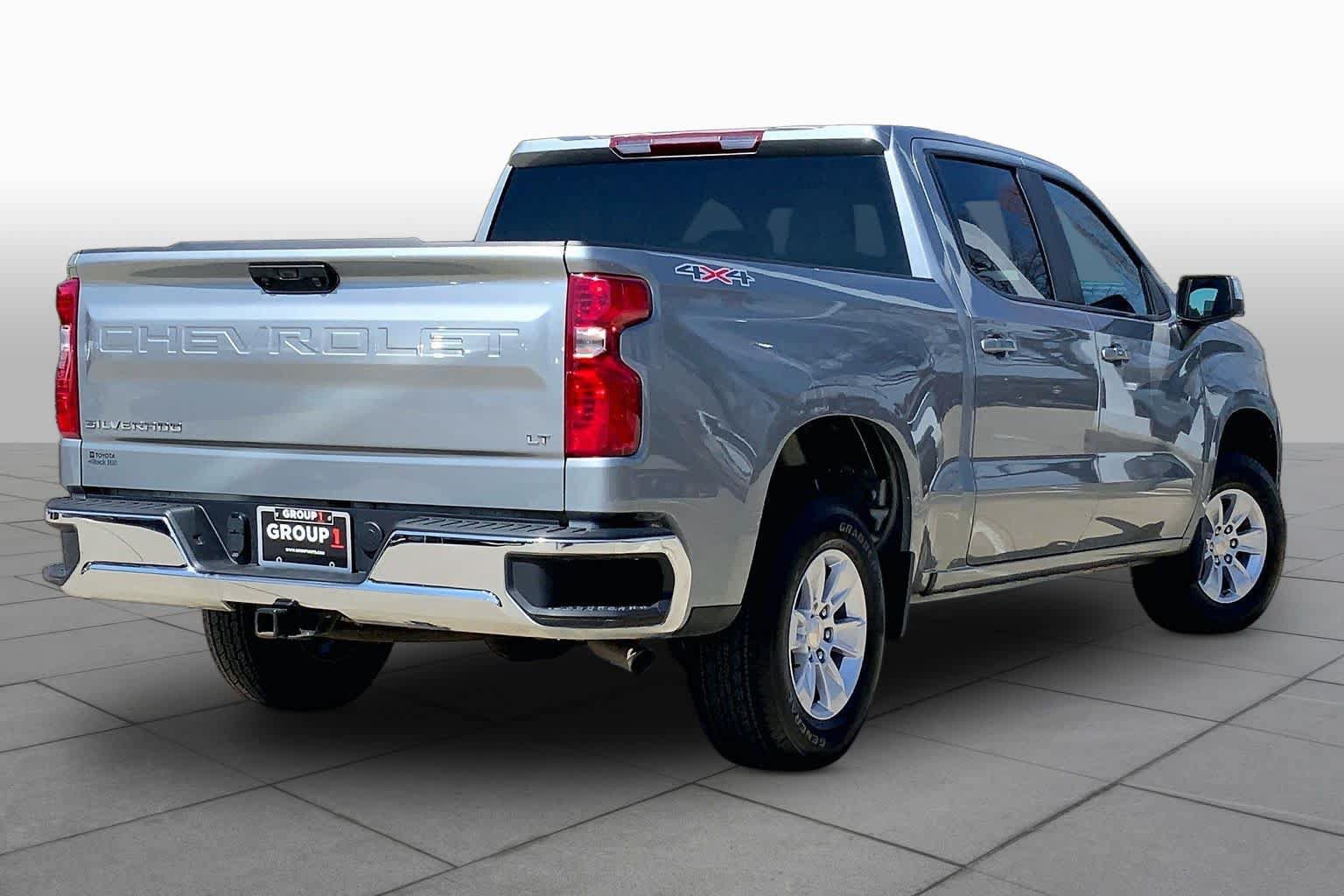 Used 2025 Chevrolet Silverado 1500 LT AWD/4WD image 22