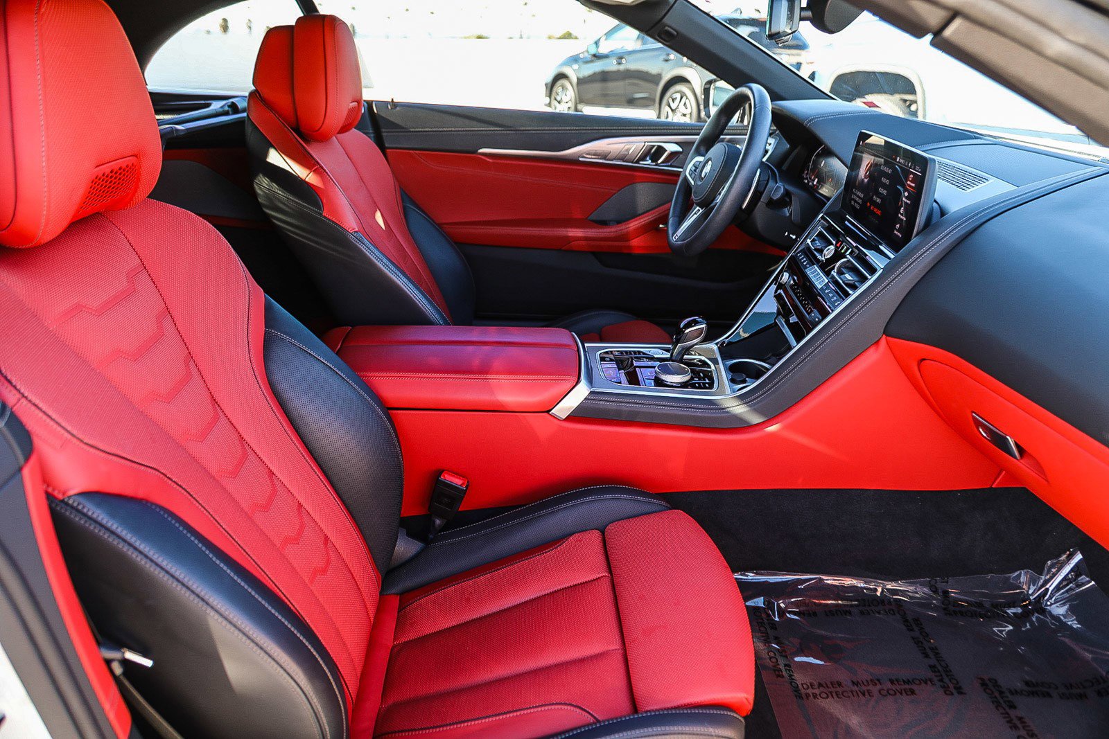 Used 2025 BMW 840i Convertible w/ Comfort Seating Package image 17