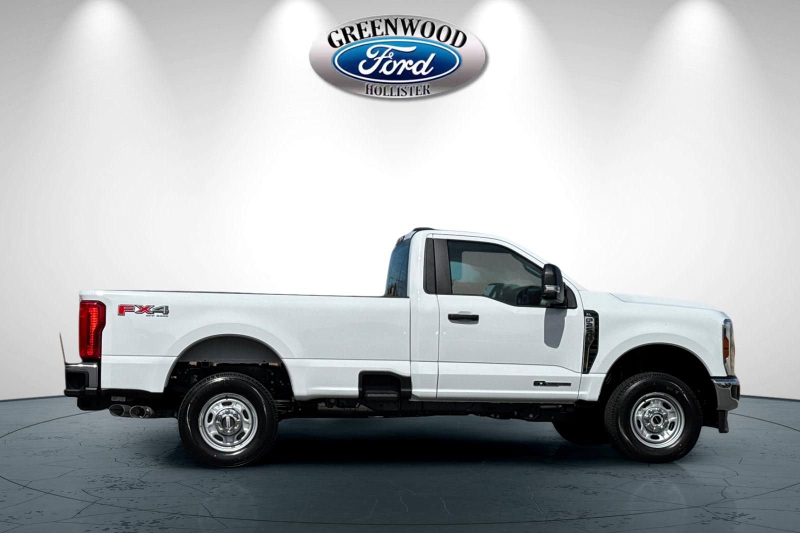 New 2026 Ford F250 4x4 Regular Cab Super Duty image 3