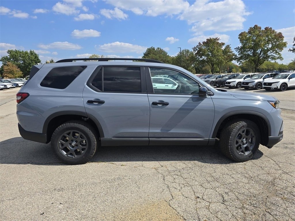 New 2025 Honda Pilot TrailSport image 20