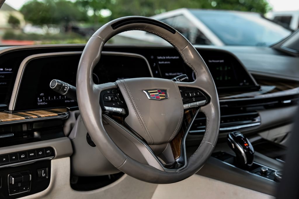 Used 2023 Cadillac Escalade Sport Platinum w/ LPO, ONYX Package image 14